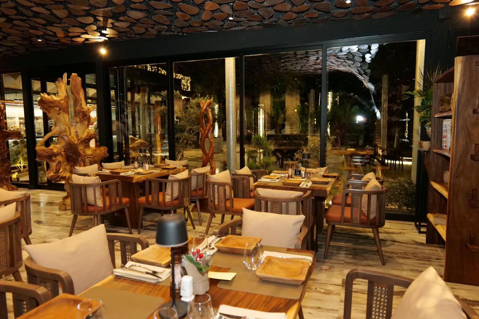Grand Europa Hotell 5*